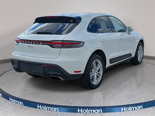 2022 Porsche Macan Base photo 5