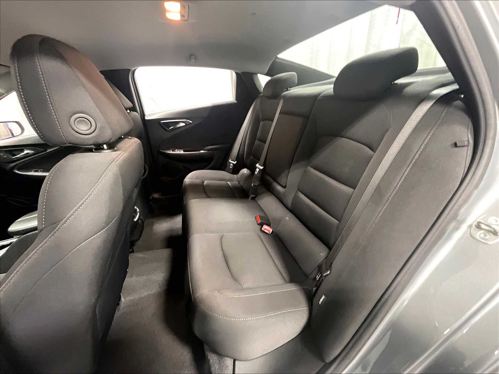 2024 Chevrolet Malibu 1LT photo 13