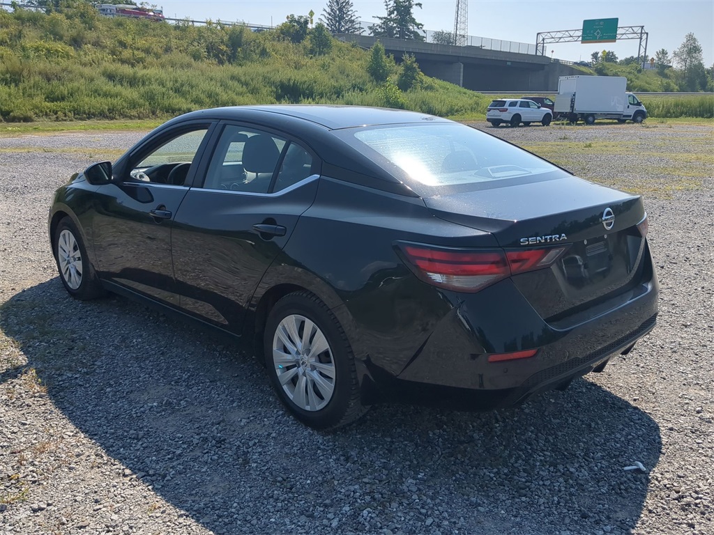 2021 Nissan Sentra S photo 5