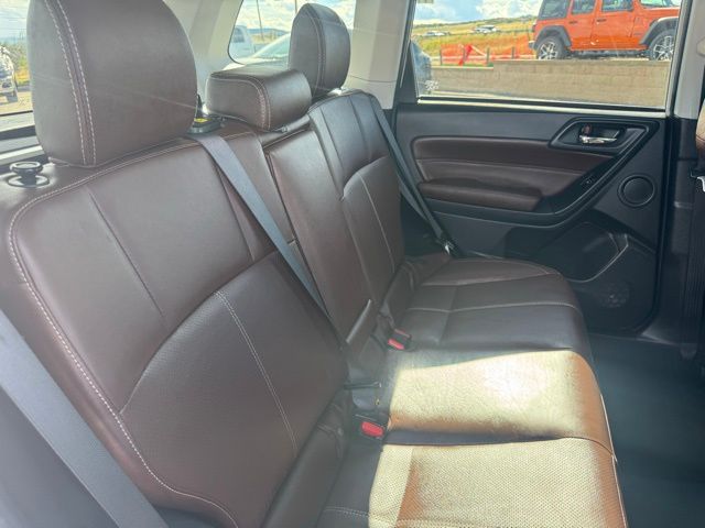 2017 Subaru Forester 2.5i Touring photo 19