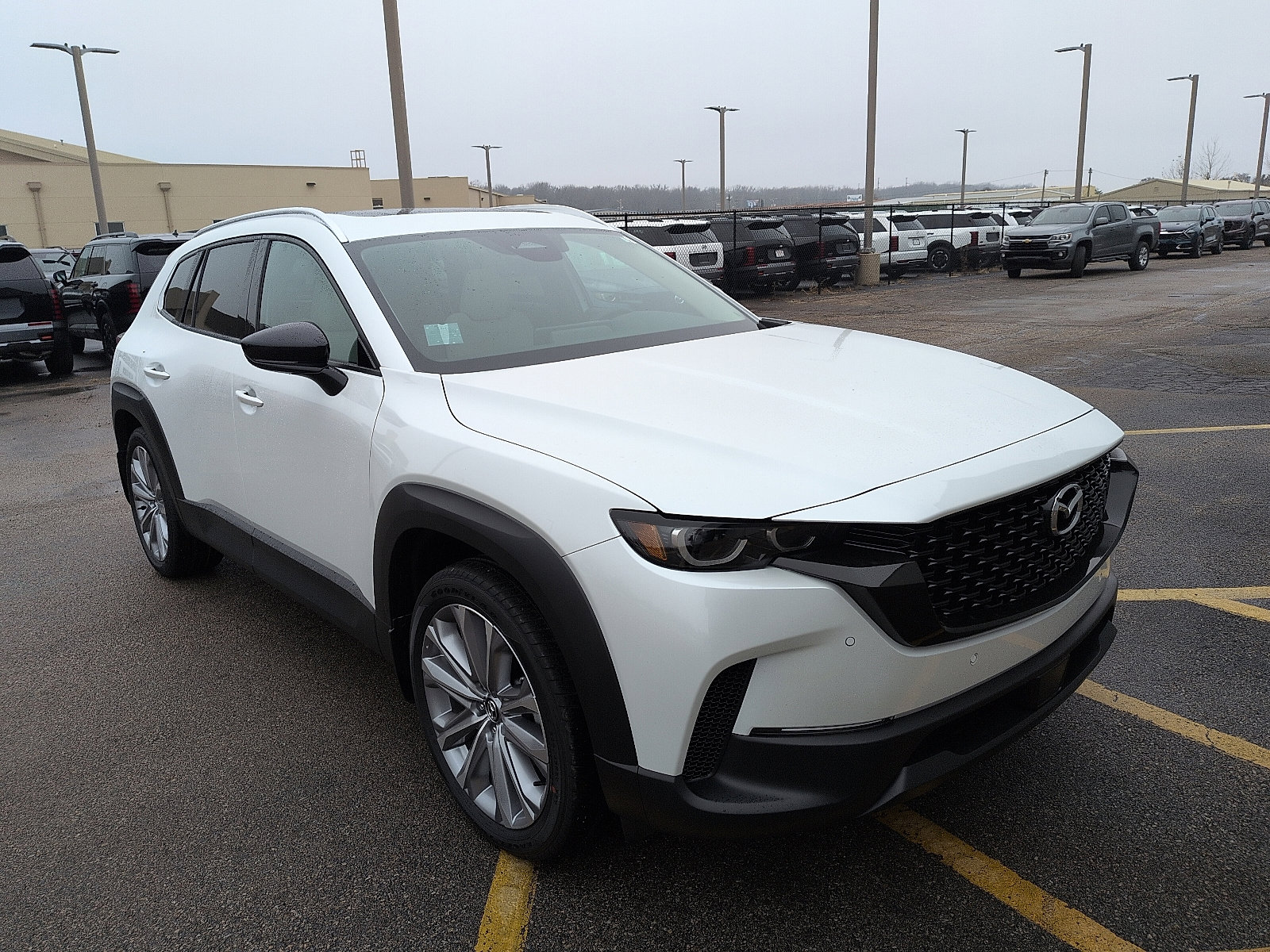 2026 Mazda CX-50 Premium's photo