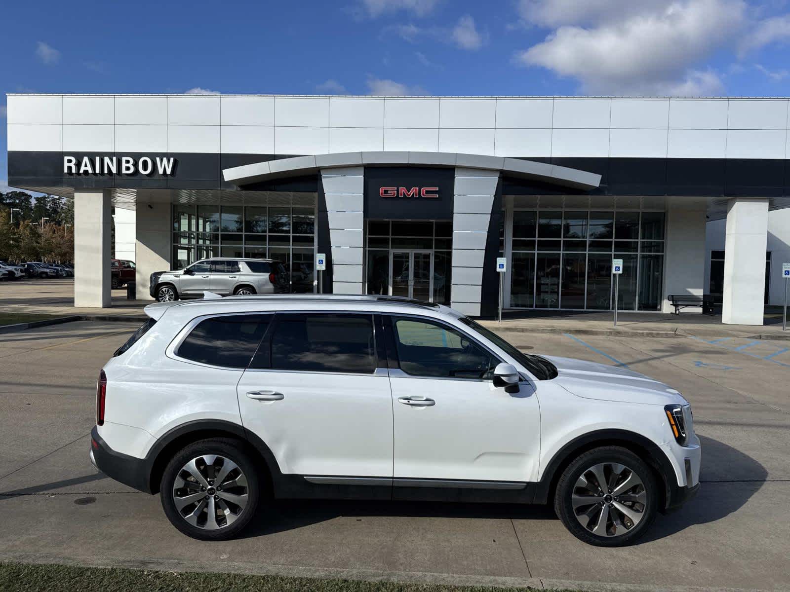 2020 Kia Telluride S's photo