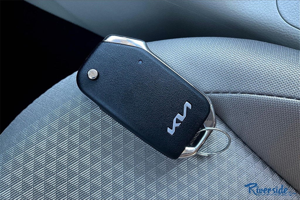2025 Kia Soul LX photo 30