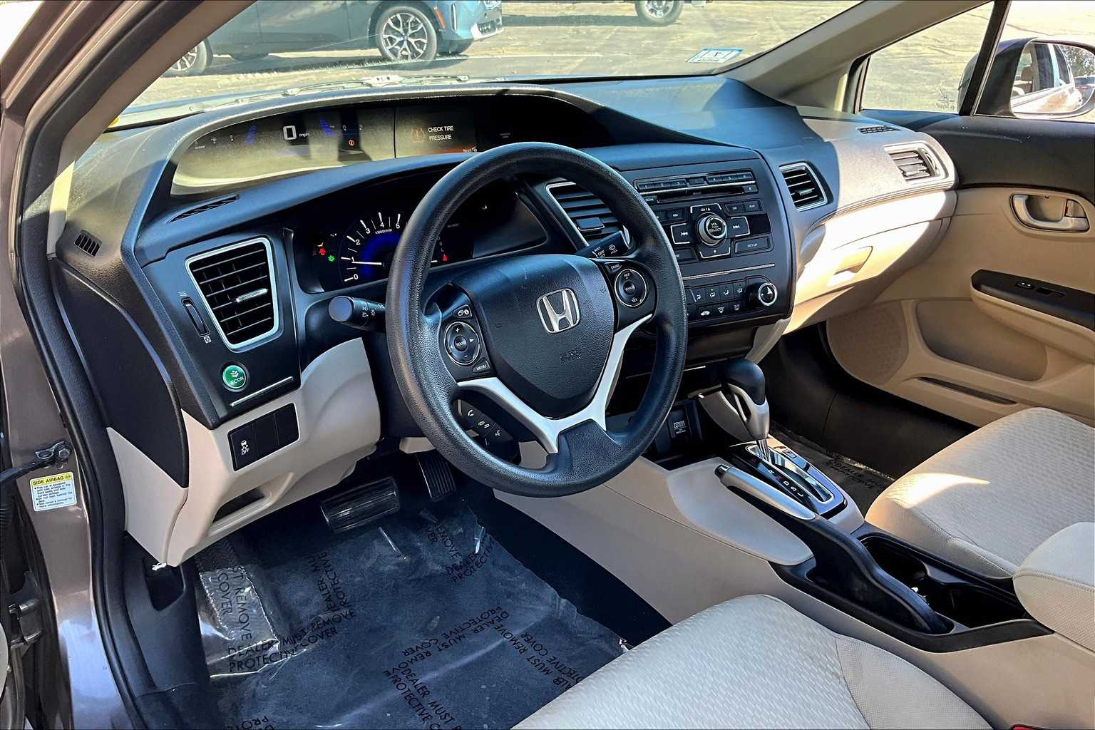 2014 Honda Civic LX photo 14