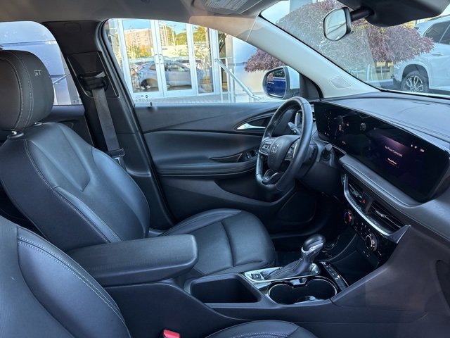 2024 Buick Encore GX Sport Touring photo 26