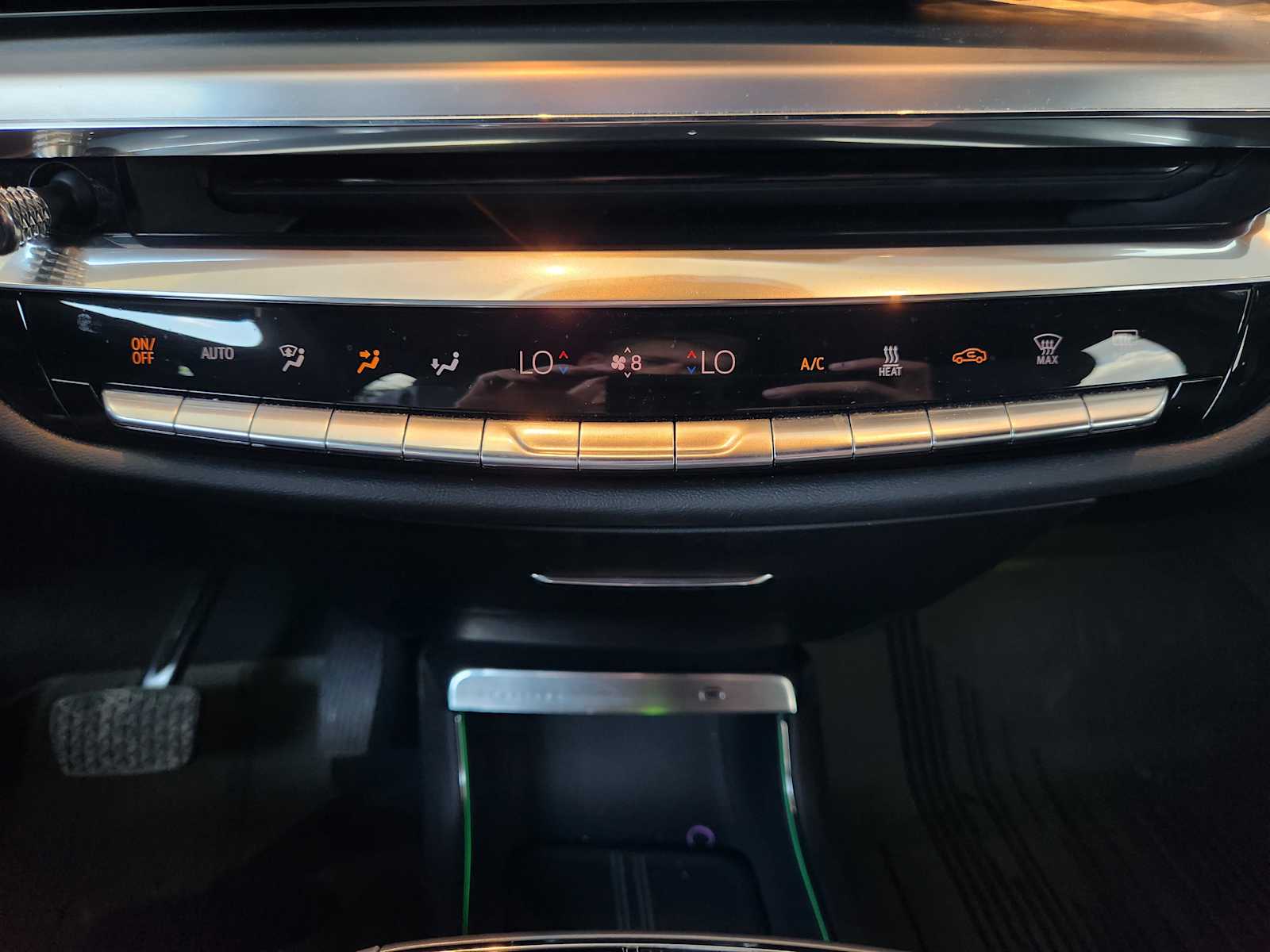 2024 Cadillac Lyriq Luxury photo 12