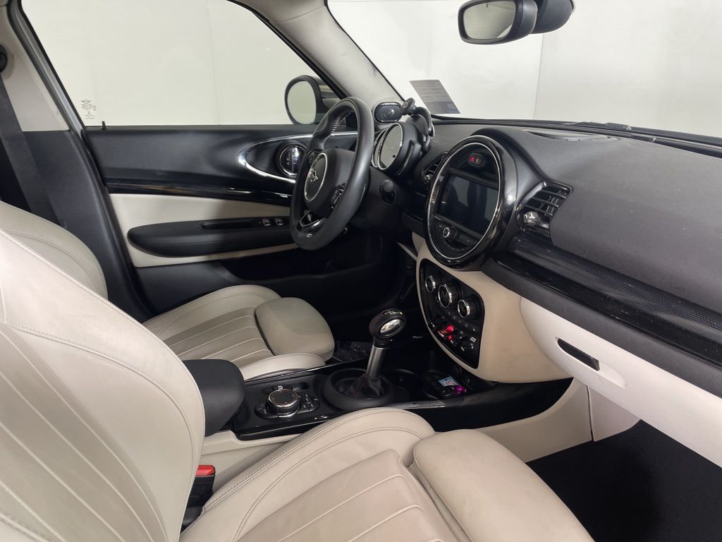 2019 Mini Cooper S Iconic photo 15