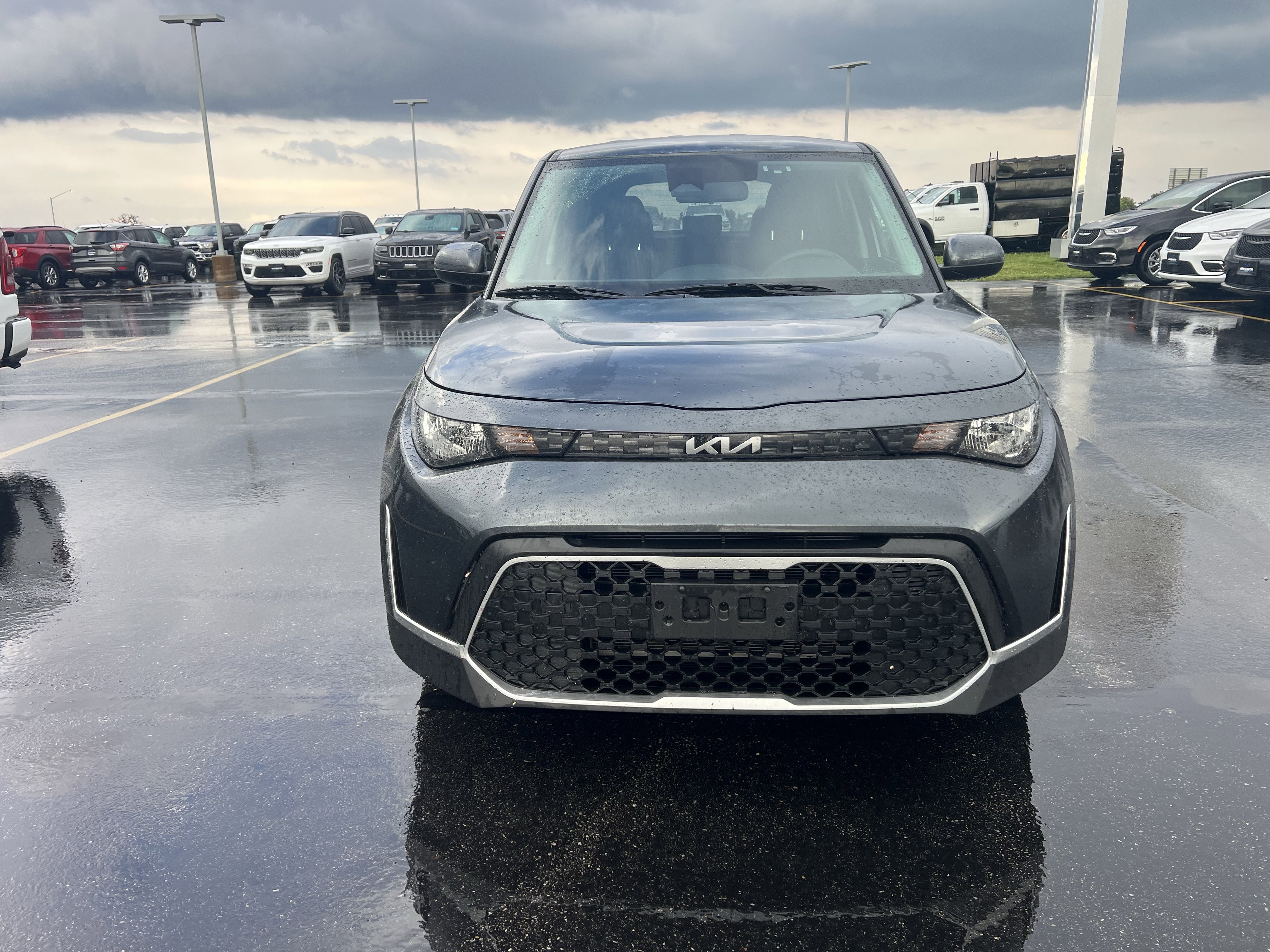 Used 2023 Kia Soul LX with VIN KNDJ23AU2P7197269 for sale in Burnsville, Minnesota