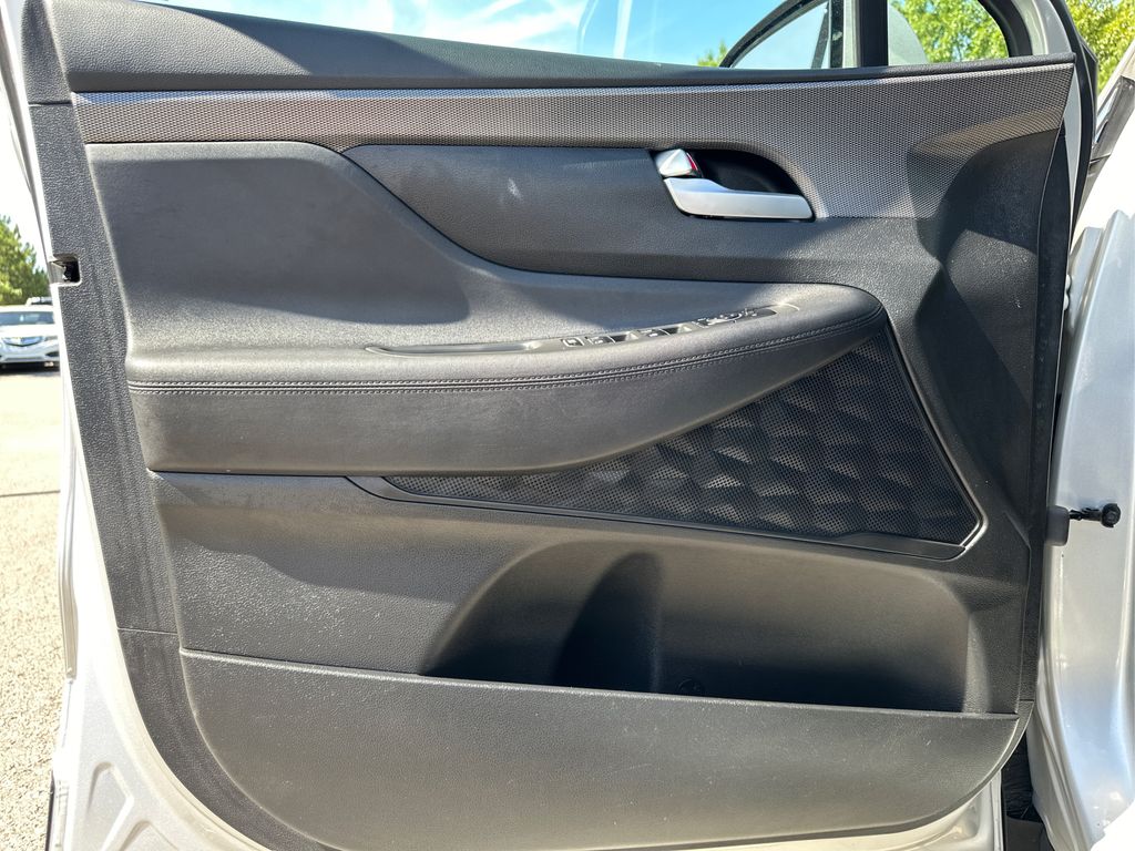 2019 Hyundai Santa Fe SEL photo 17