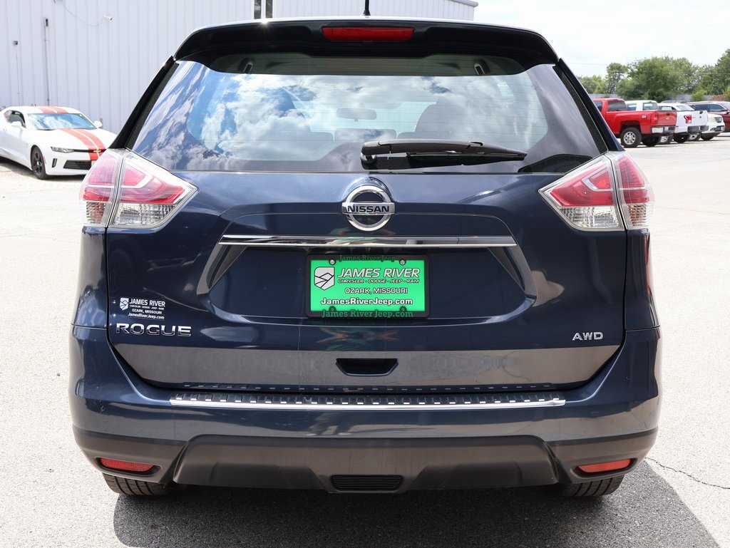 2016 Nissan Rogue S photo 4