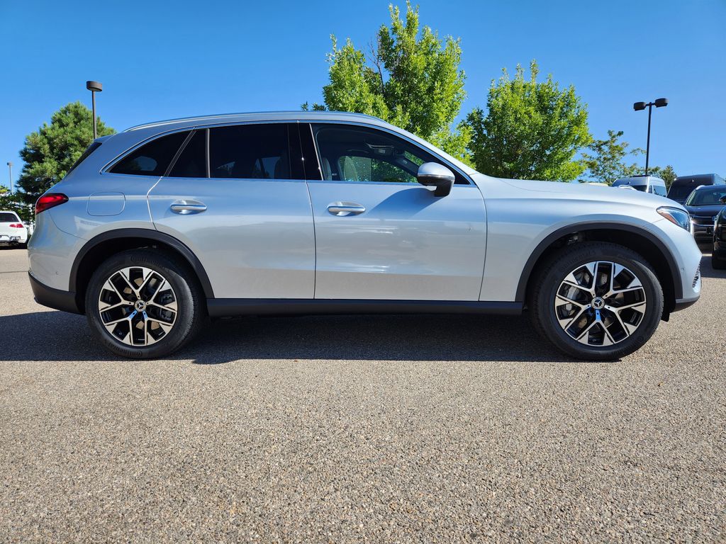 2026 Mercedes Benz GLC 350e 4MATIC photo 2