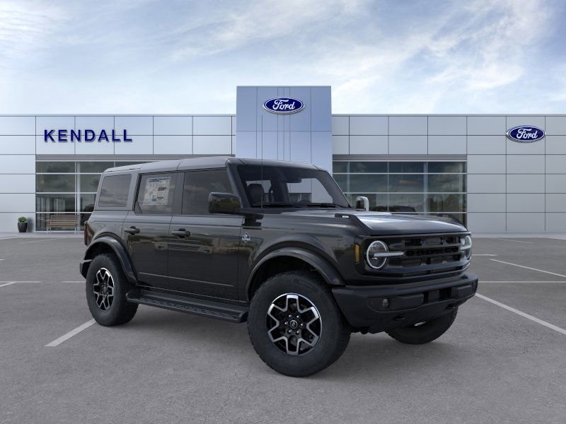 2025 Ford Bronco Outer Banks photo 7