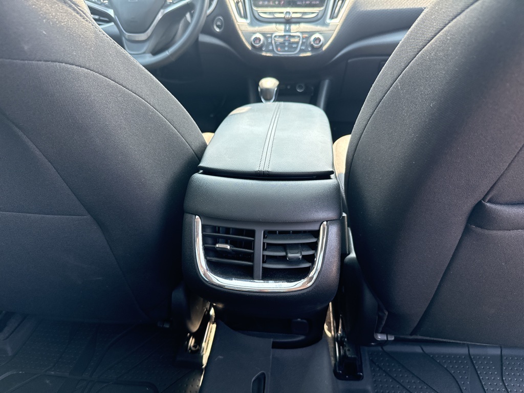 2024 Chevrolet Malibu 1LT photo 28