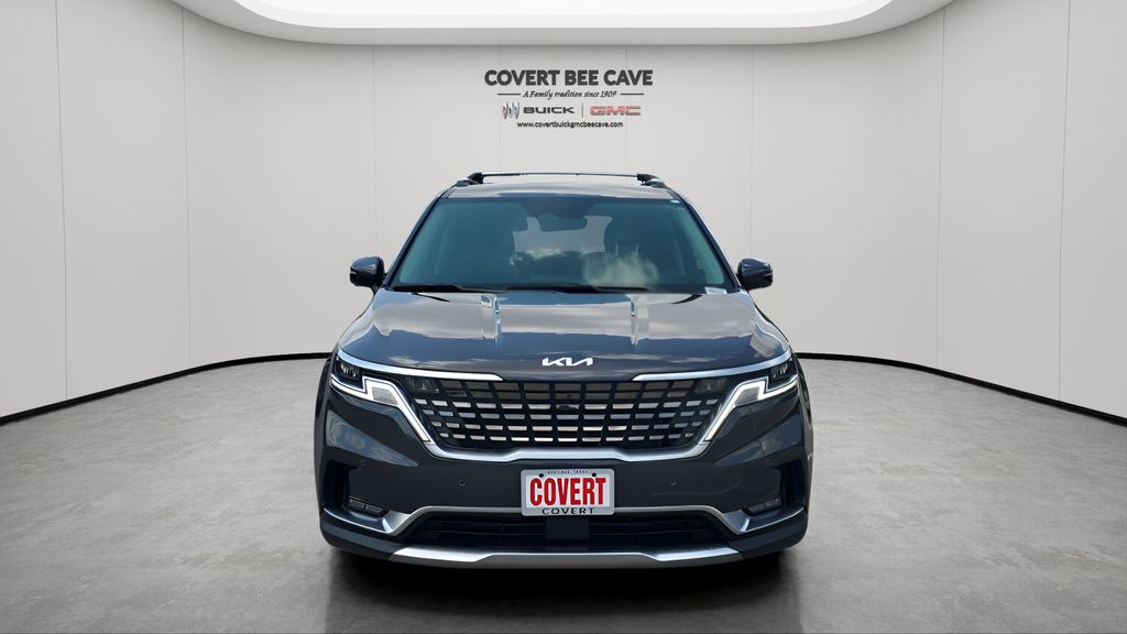 2022 Kia Carnival SX photo 2