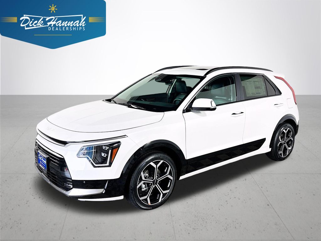 2025 Kia Niro SX Touring's photo