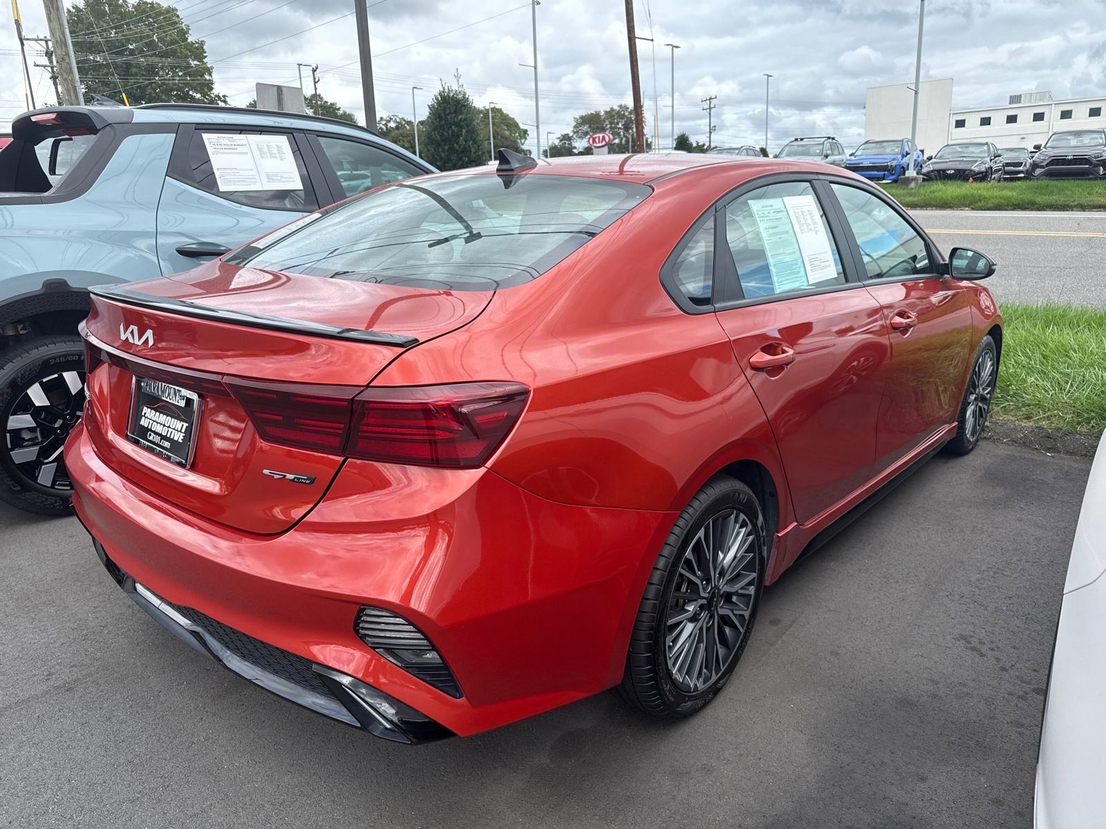 2022 Kia Forte GT-Line photo 4