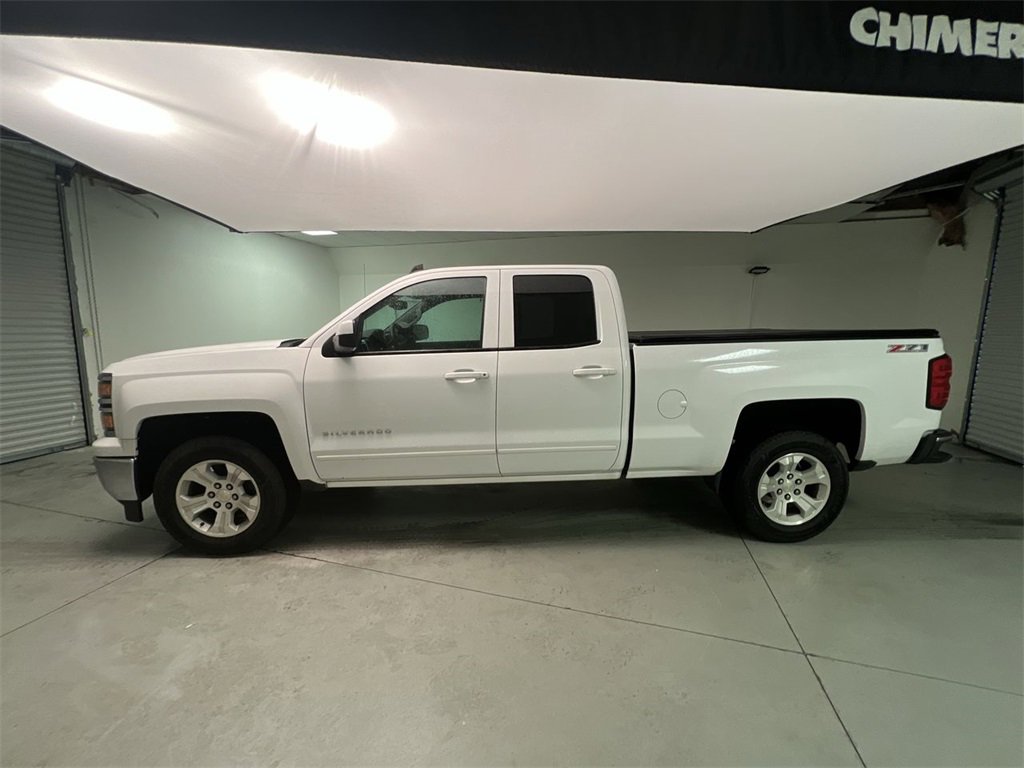 2015 Chevrolet Silverado 1500 LT photo 4
