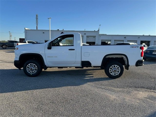 2026 Chevrolet Silverado 2500HD photo 2