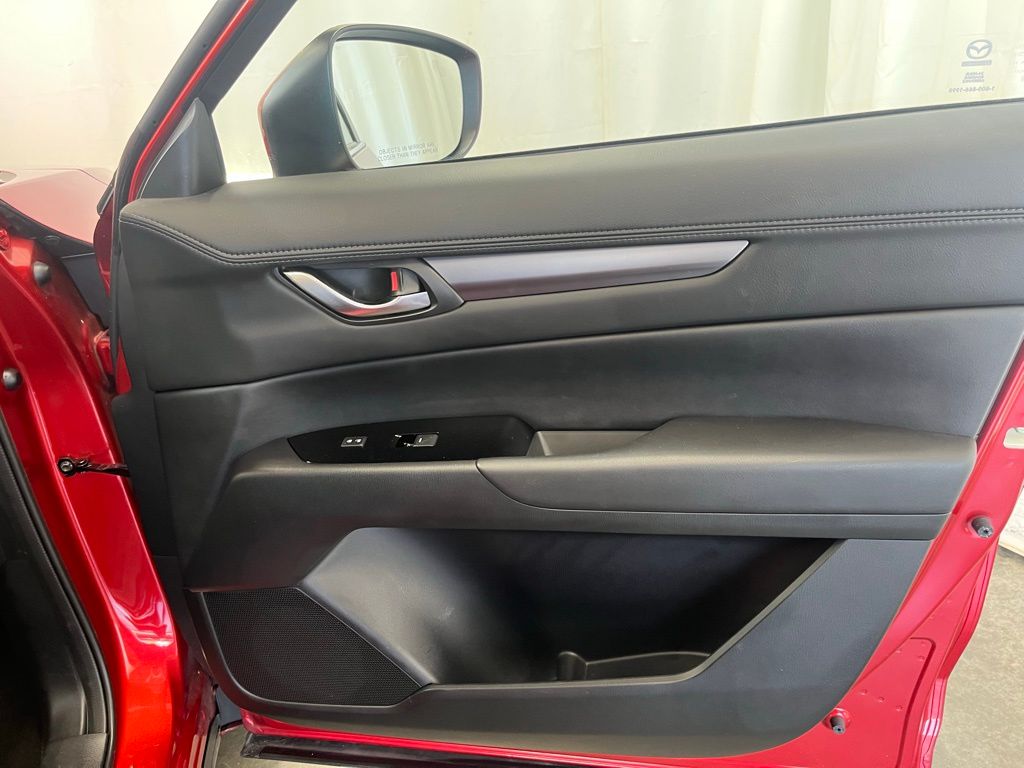 2024 Mazda CX-5 2.5 Select photo 11