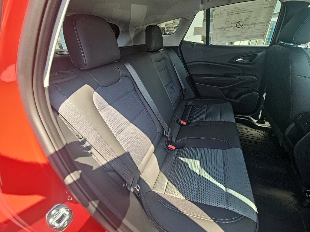 2026 Chevrolet Trax LT photo 17