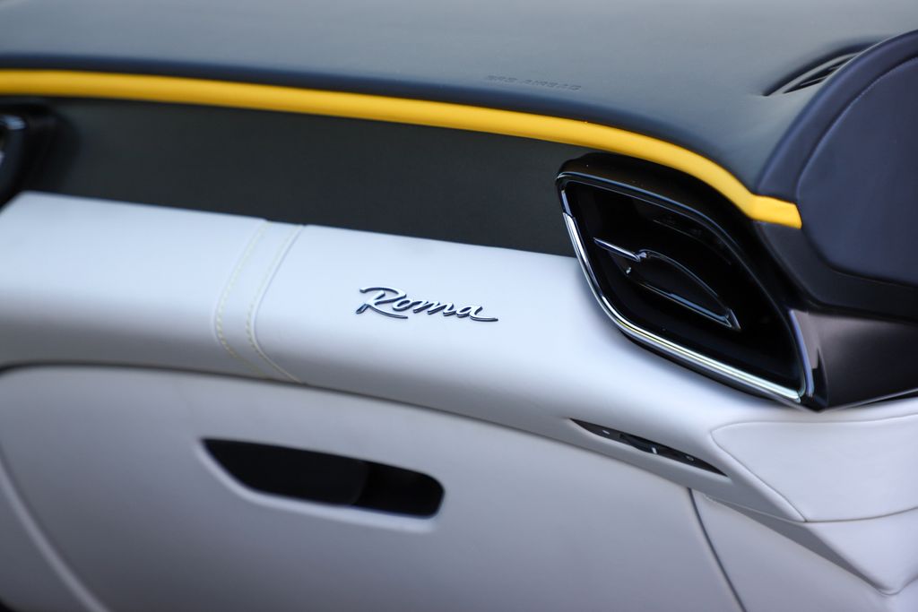 2024 Ferrari Roma photo 33