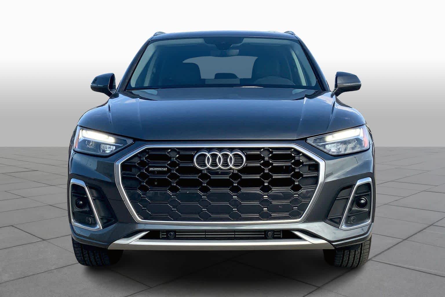 2025 Audi Q5 S line Premium Plus photo 3