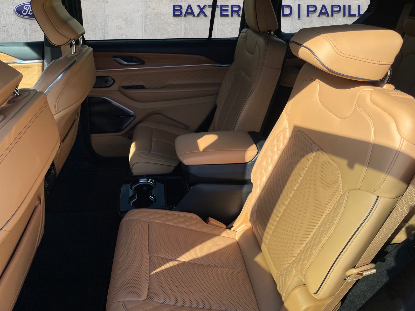 2021 Jeep Grand Cherokee L Summit Reserve photo 11