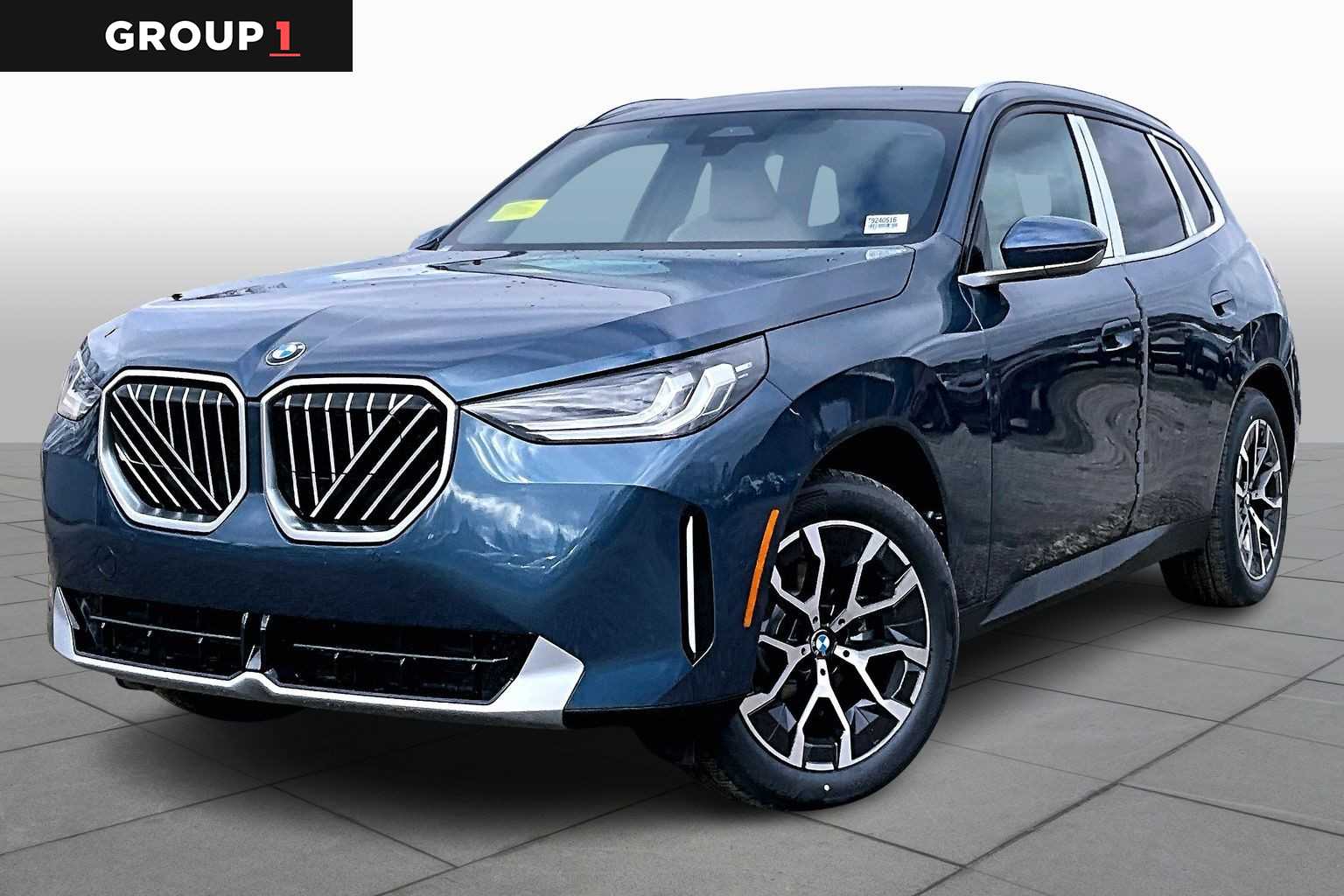 2026 BMW X3 30's photo