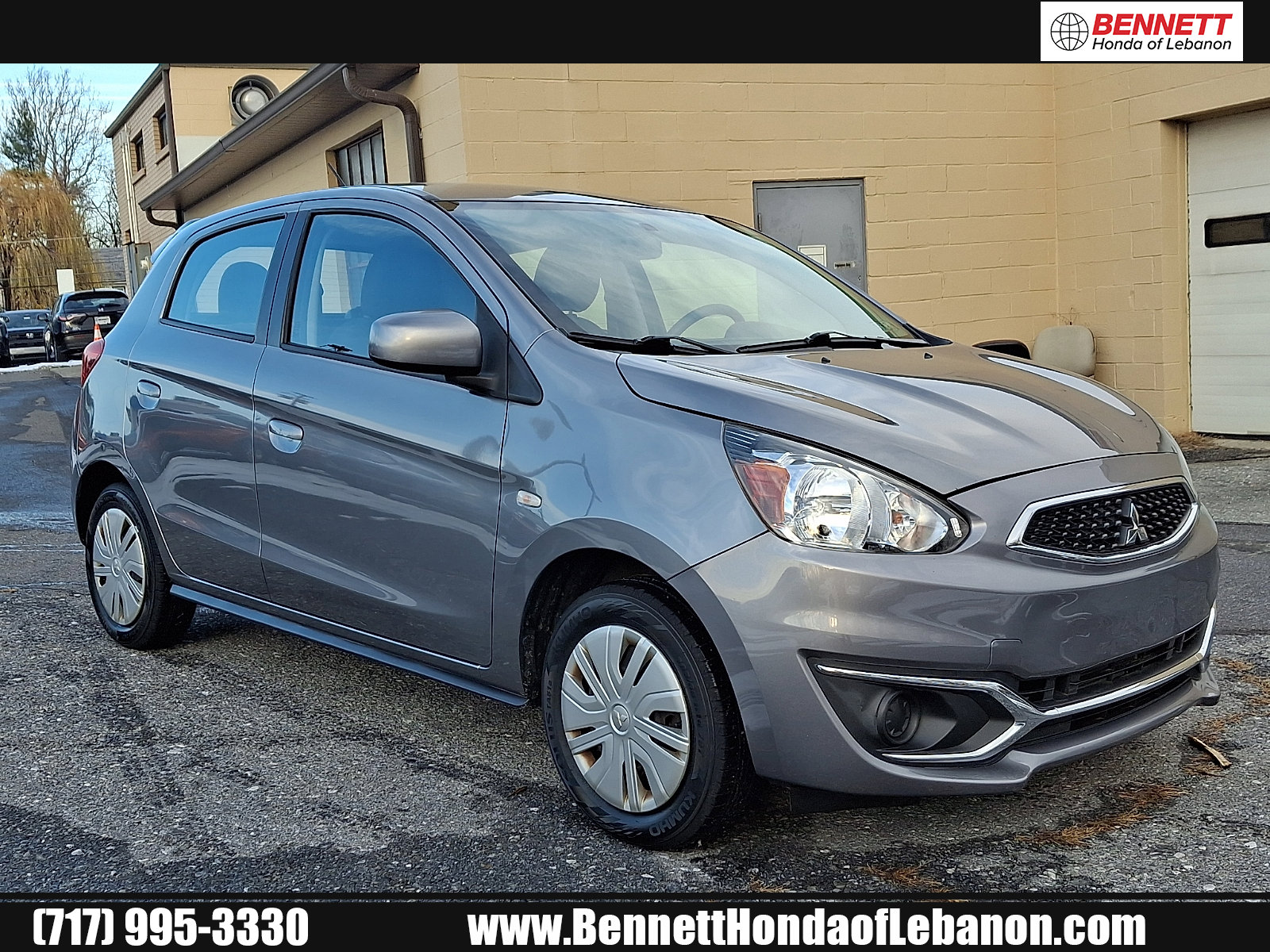 2018 Mitsubishi Mirage ES's photo