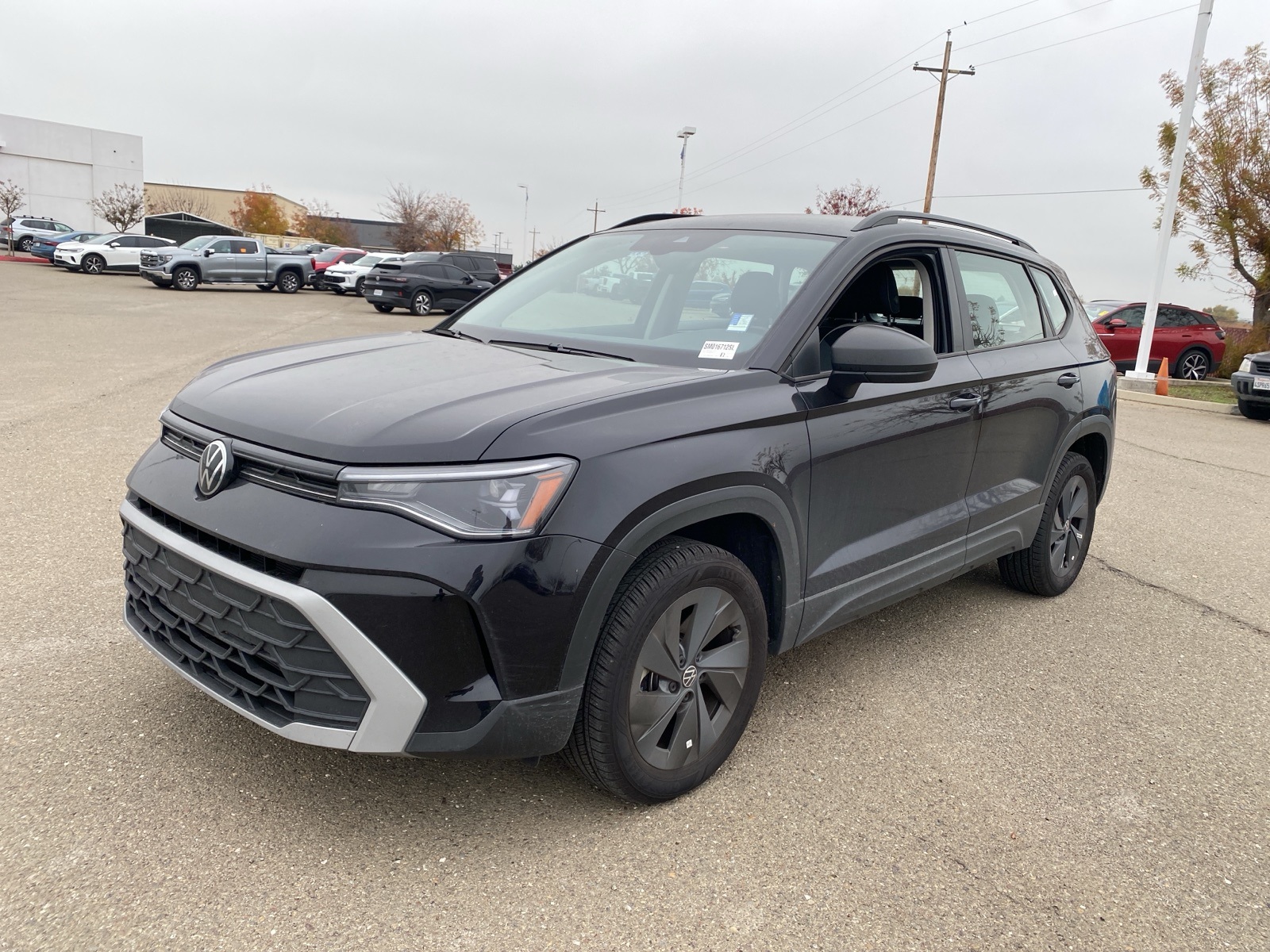 2025 Volkswagen Taos S