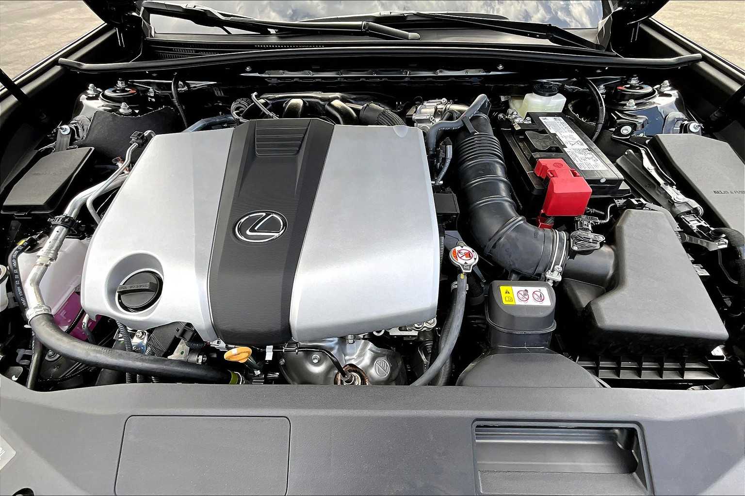 2025 Lexus ES 350 photo 18