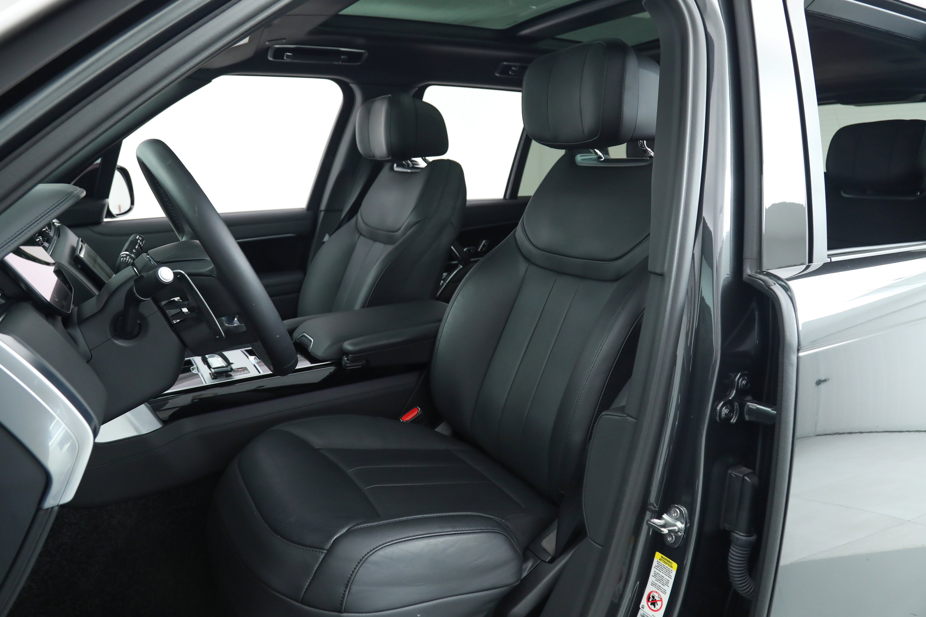 2025 Land Rover Range Rover Autobiography photo 21