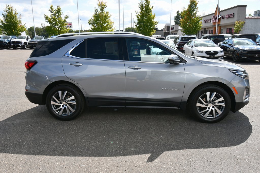2024 Chevrolet Equinox Premier photo 9