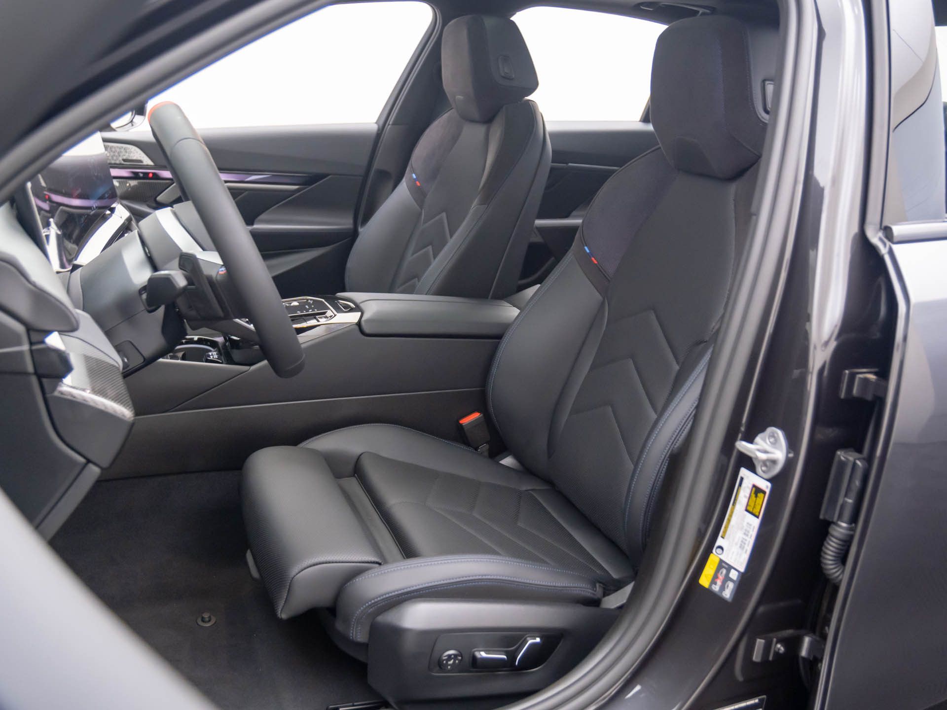 2025 Bmw i5 M60 photo 14