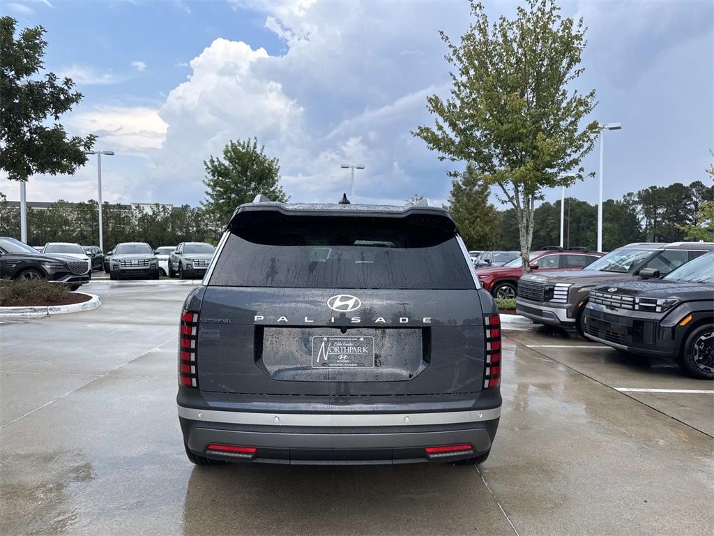 2026 Hyundai Palisade SEL photo 2