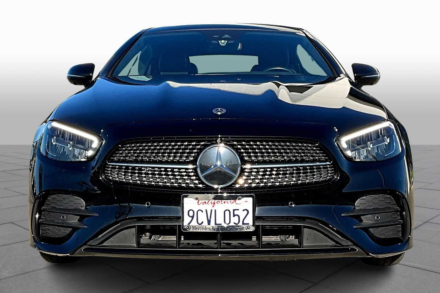 2022 Mercedes Benz E 450 photo 3