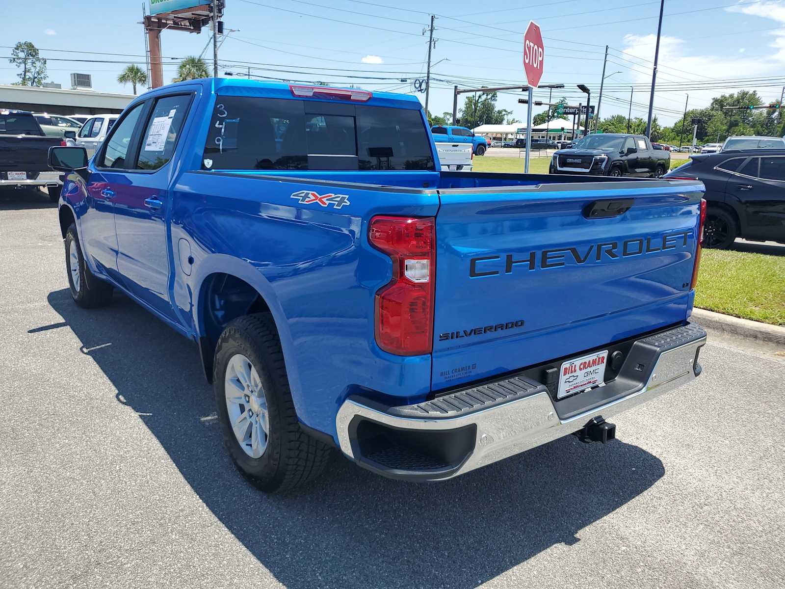 2025 Chevrolet Silverado 1500 LT photo 3
