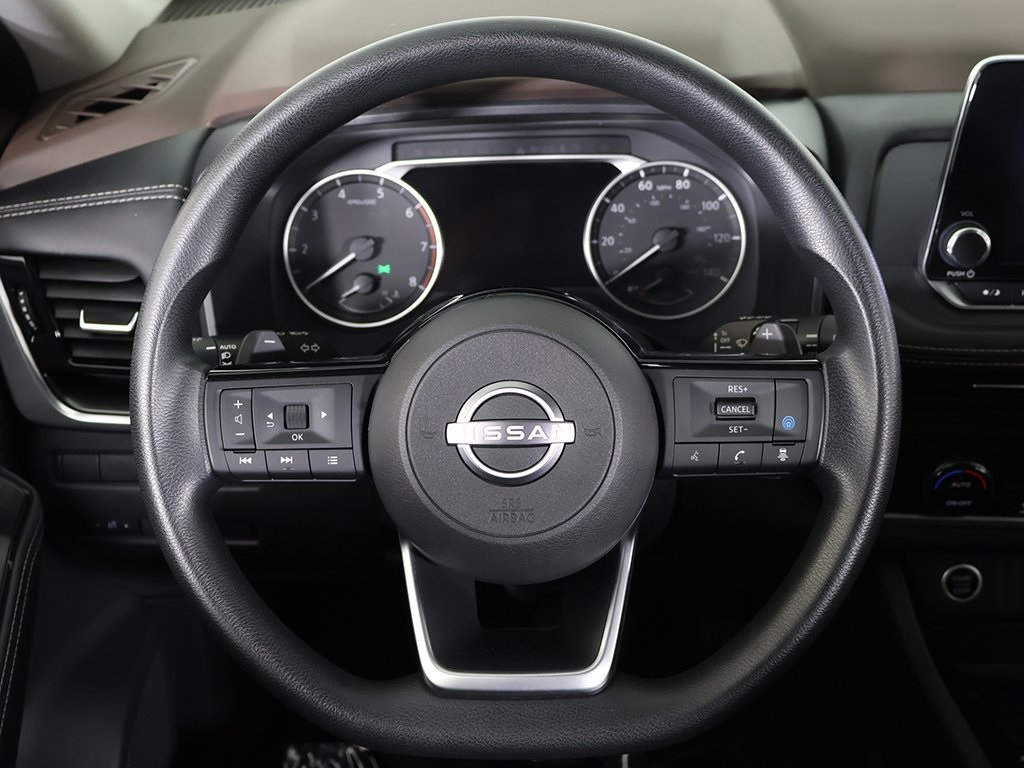 2022 Nissan Rogue SV photo 33