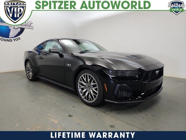 2025 Ford Mustang GT Premium's photo