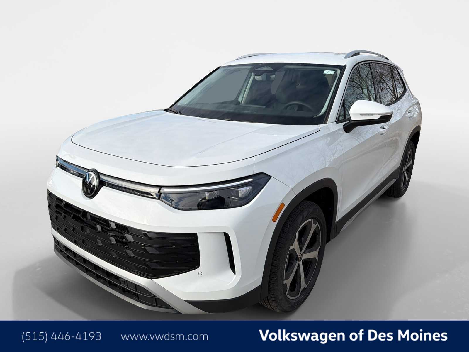 2026 Volkswagen Tiguan SE's photo