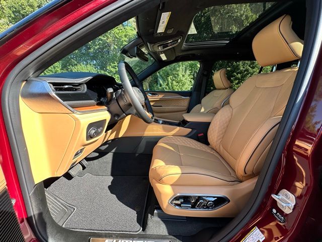 2025 Jeep Grand Cherokee L Summit Reserve photo 21