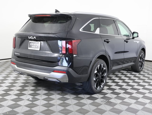 2025 Kia Sorento EX photo 4