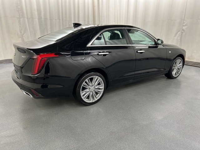 2025 Cadillac CT4 Premium Luxury photo 4