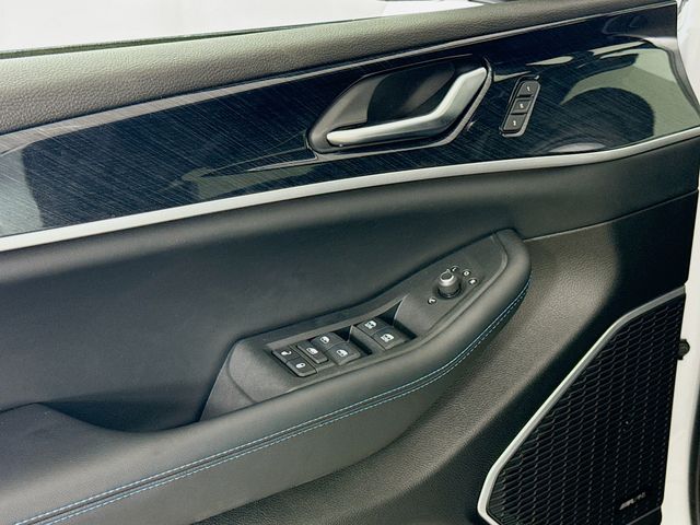2024 Jeep Grand Cherokee Trailhawk 4xe photo 17