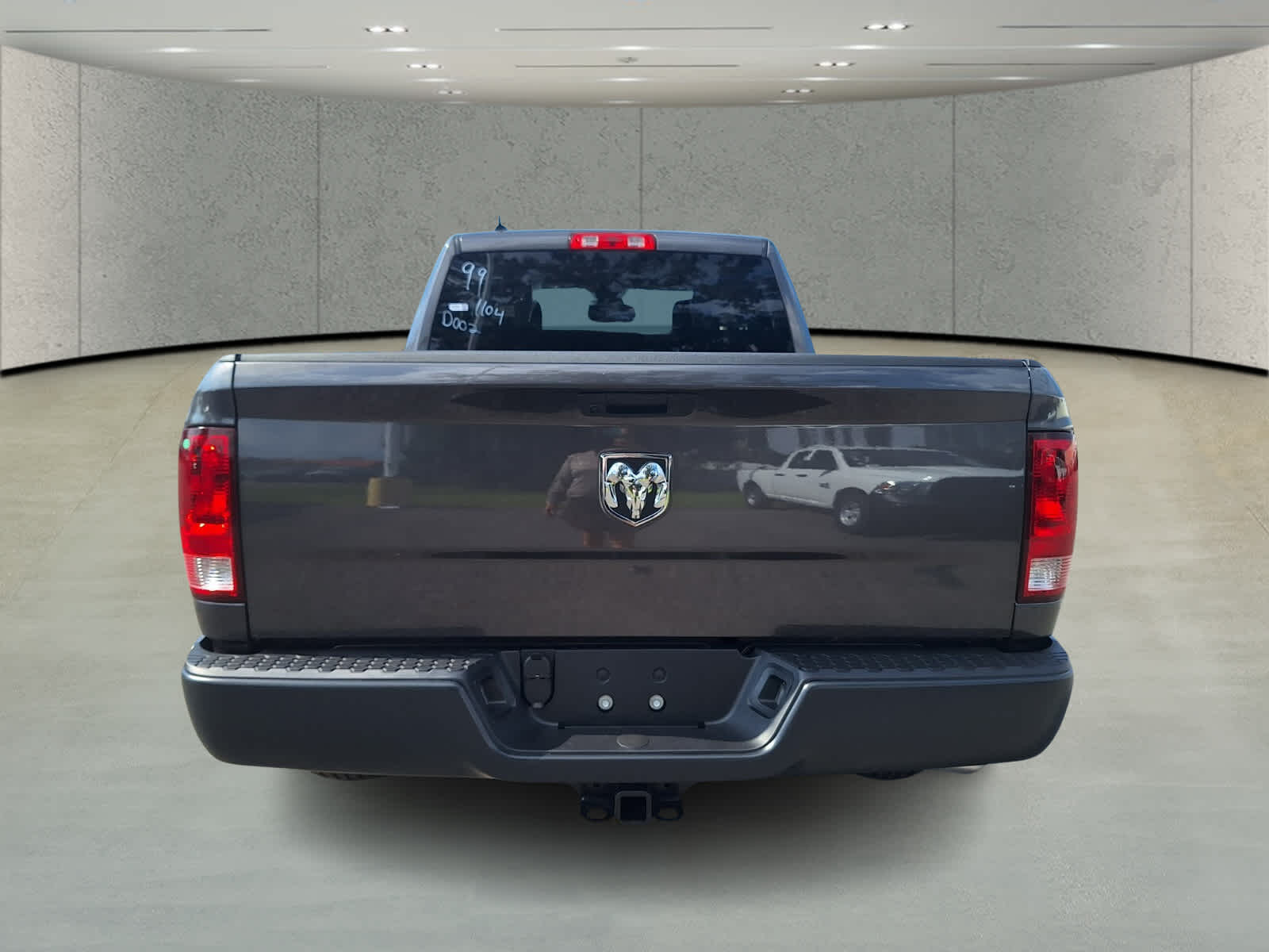 2024 Ram 1500 Classic Tradesman photo 4