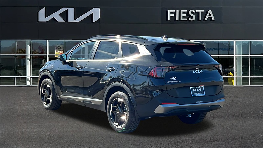 2026 Kia Sportage Hybrid EX photo 2