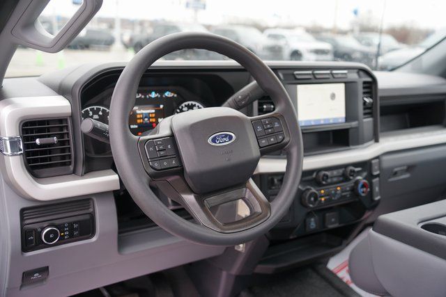 2023 FORD F-350 - Image 8