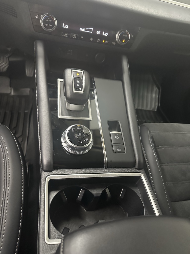 2024 Mitsubishi Outlander SE photo 26