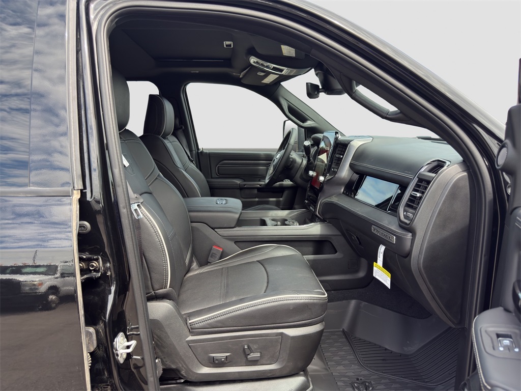 2025 Ram 2500 Power Wagon photo 16