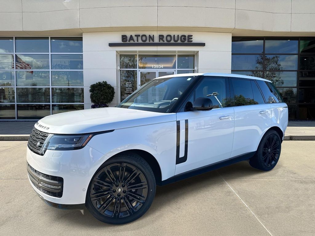 2025 Land Rover Range Rover SE's photo